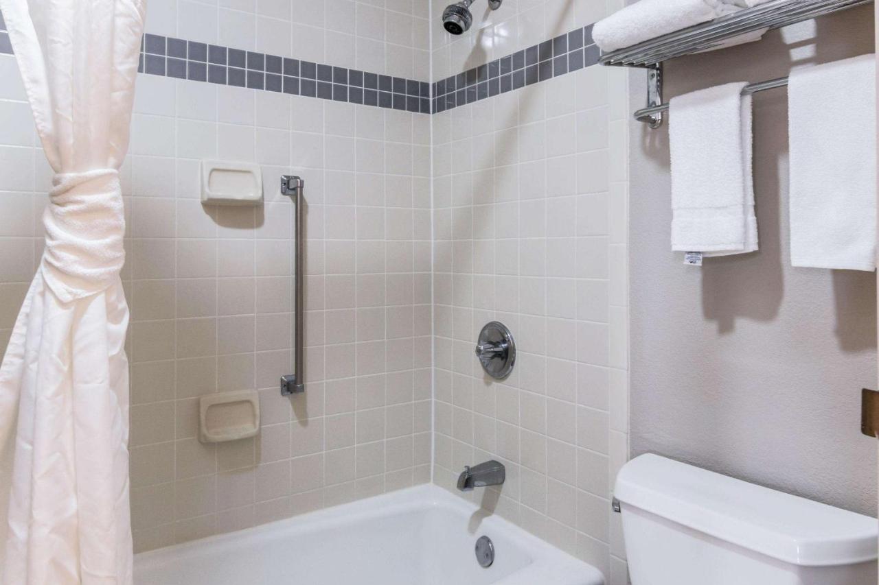 Econo Lodge GainesvilleGainesville  Kültér fotó