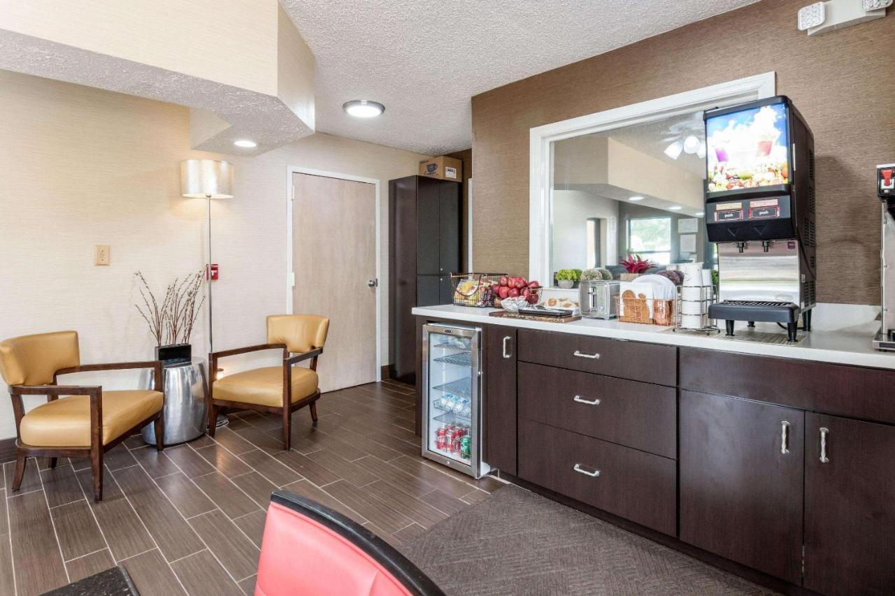 Econo Lodge GainesvilleGainesville  Kültér fotó
