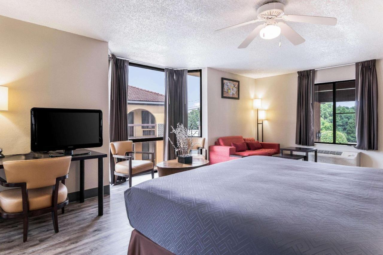 Econo Lodge GainesvilleGainesville  Kültér fotó