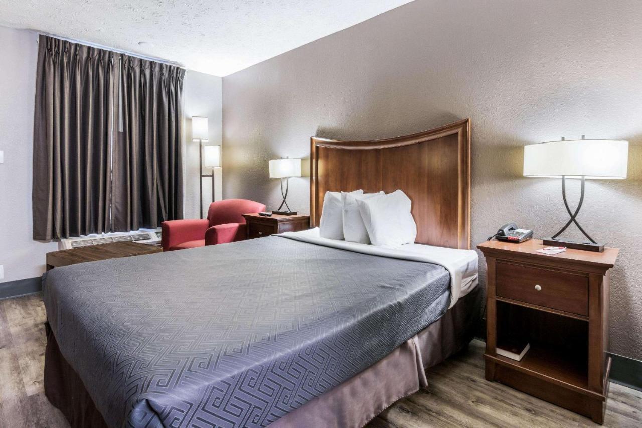 Econo Lodge GainesvilleGainesville  Kültér fotó