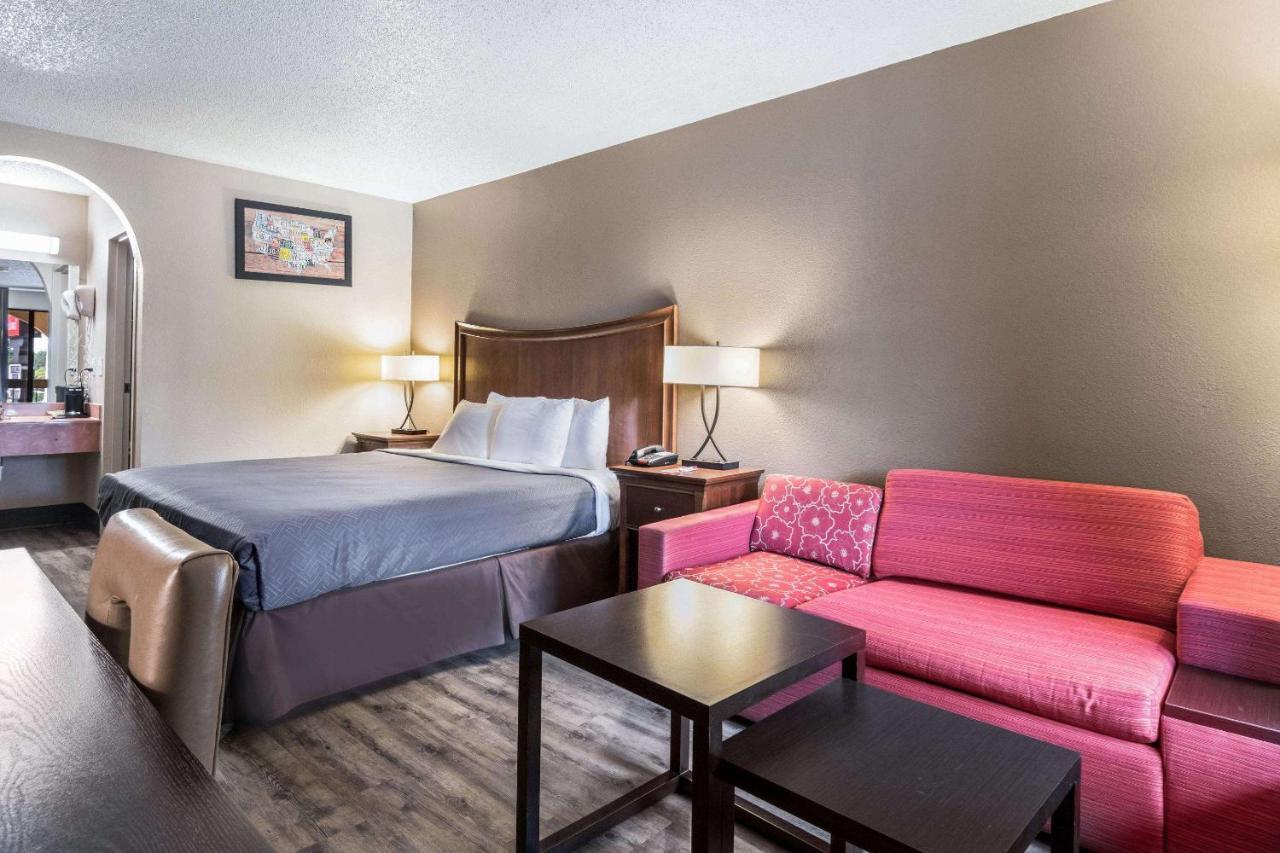 Econo Lodge GainesvilleGainesville  Kültér fotó